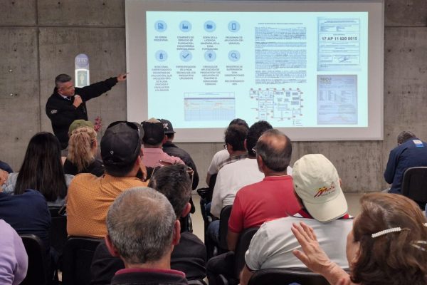 SSG realizó el 2do Foro de Calidad del Agua para proveedores de agua y hielo.