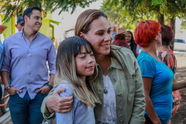Atienden colonias con paso firme