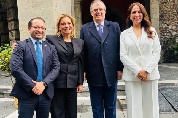 Firman Carta de Intención para impulsar el proyecto de la Puerta Logística del Bajío.
