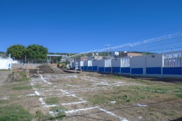 Arrancan trabajos para reconversión de 4 secundarias a preparatorias