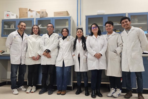 Investigadores de la UG estudian plantas medicinales para combatir el Parkinson