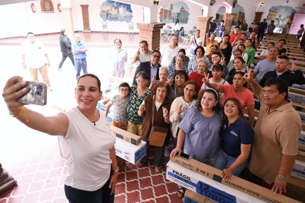 Benefician a familias con entrega de calentadores