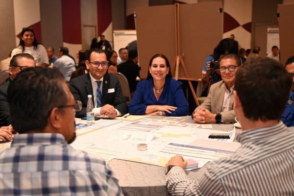 Suman visión ciudadana a planes estratégicos en Irapuato